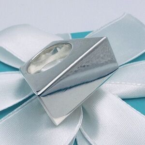 Tiffany & Co. Out of Retirement Rectangular Ring with Box and Pouch